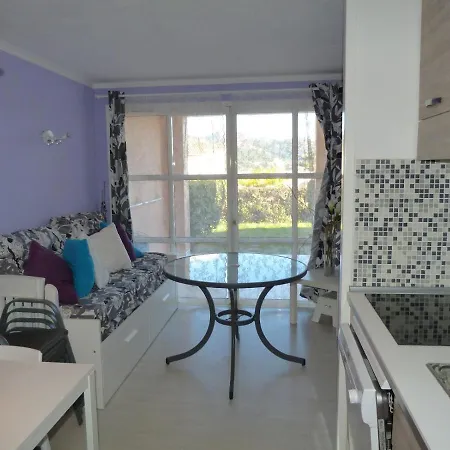 2m R1 110 - 72la Apartment *