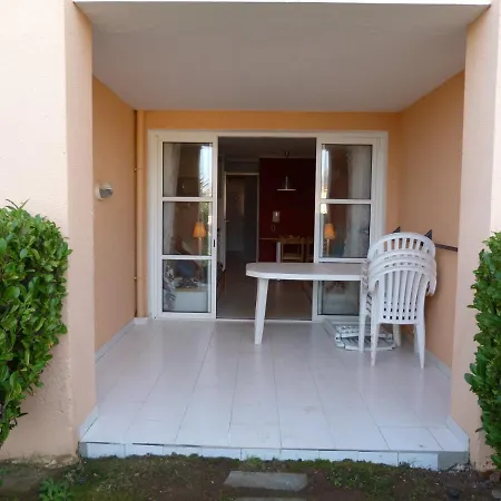 2m R1 110 - 72la Apartment Saint-Raphael (Var)